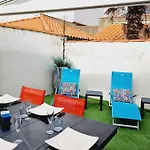 Le Lounge, Maison Avec Terrasse Proche