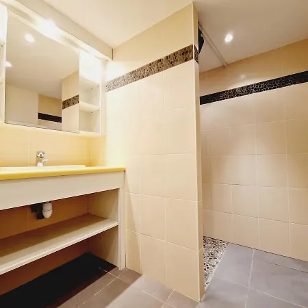 Le Lounge, Maison Avec Terrasse Proche Pensionat