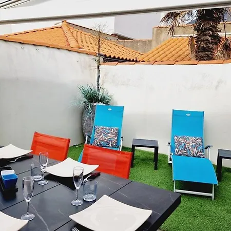 Le Lounge, Maison Avec Terrasse Proche