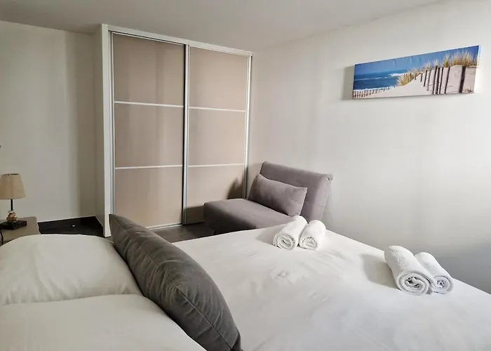 Le Lounge, Maison Avec Terrasse Proche 3*