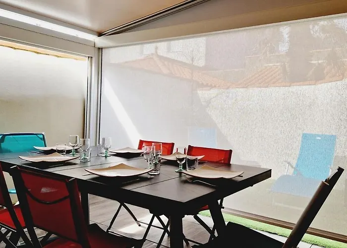 Le Lounge, Maison Avec Terrasse Proche