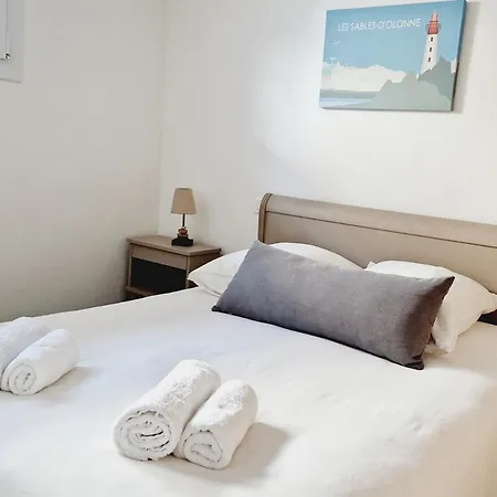 Le Lounge, Maison Avec Terrasse Proche Holiday home Les Sables-d'Olonne