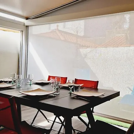 Le Lounge, Maison Avec Terrasse Proche *