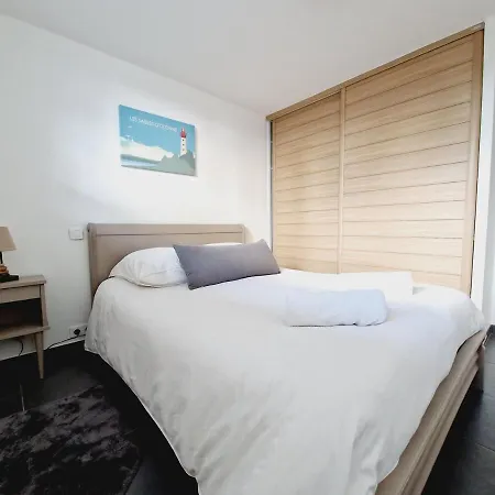 Maison d'hôtes Le Lounge, Maison Avec Terrasse Proche