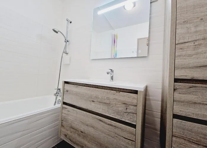 Le Lounge, Maison Avec Terrasse Proche Maison d'hôtes