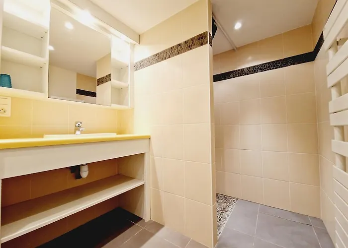 Le Lounge, Maison Avec Terrasse Proche Maison d'hôtes