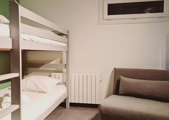 Le Lounge, Maison Avec Terrasse Proche